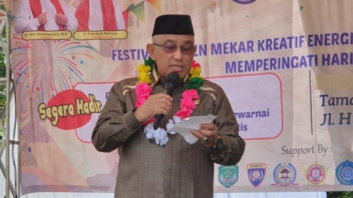 Wali Kota Depok, Mohammad Idris, saat berkunjung ke Kelurahan Duren Mekar, Bojongsari, Kota Depok, Jumat (24/12/2021).