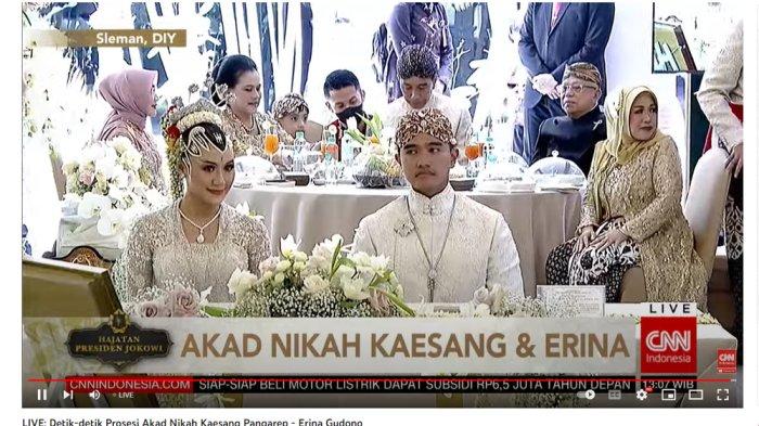 Kaesang Pangarep dan Erina Gudono di meja akad.