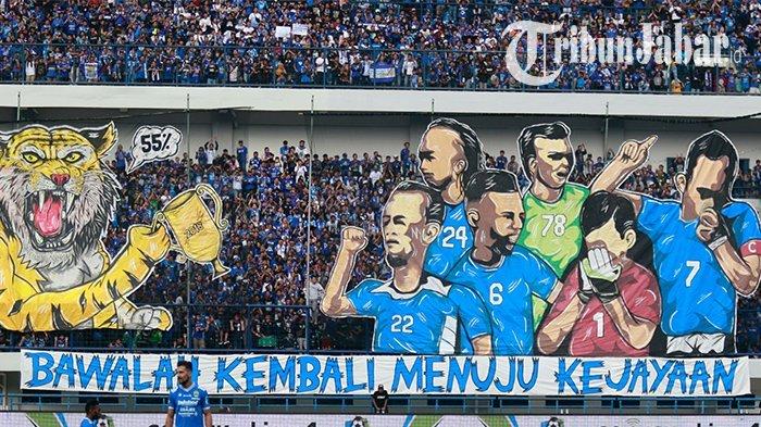 Koreo bobotoh di laga Persib Bandung vs Sriwijaya FC di pekan ke-18 Liga 1 2018, Stadion GBLA, Kota Bandung, Sabtu (4/8/2018)