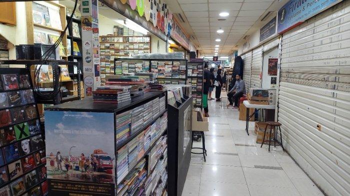Lorong Pasar Musik Blok M Square, Jakarta Selatan, Rabu (6/10/2021)