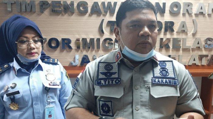 Permudah Pengawasan WNA, Imigasi Jakarta Selatan Luncurkan Aplikasi SI SADA KERAMAS - Tribunjakarta.com