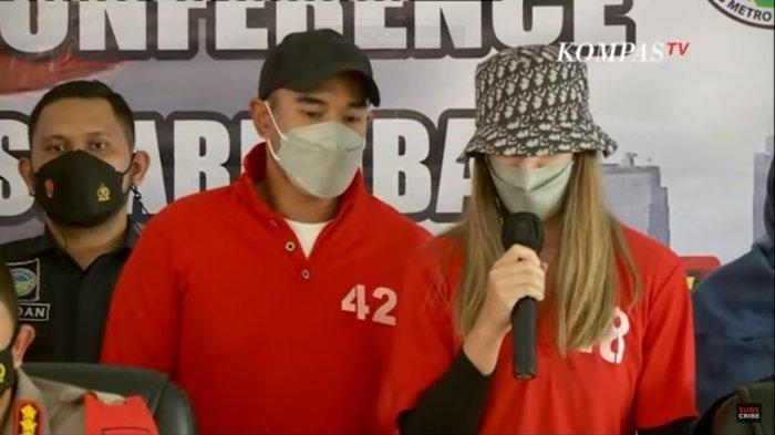 Nia Ramadhani dan Ardie Bakrie saat meminta maaf atas kasus narkoba yang menimpanya