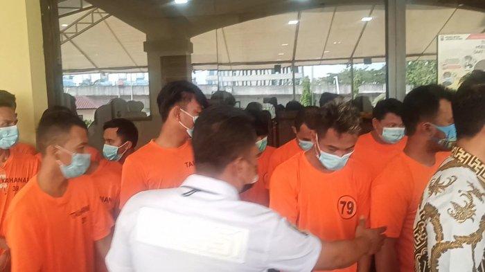 Para pelaku pungli yang ditangkap dari kawasan Pelabuhan Tanjung Priok, Jakarta Utara.