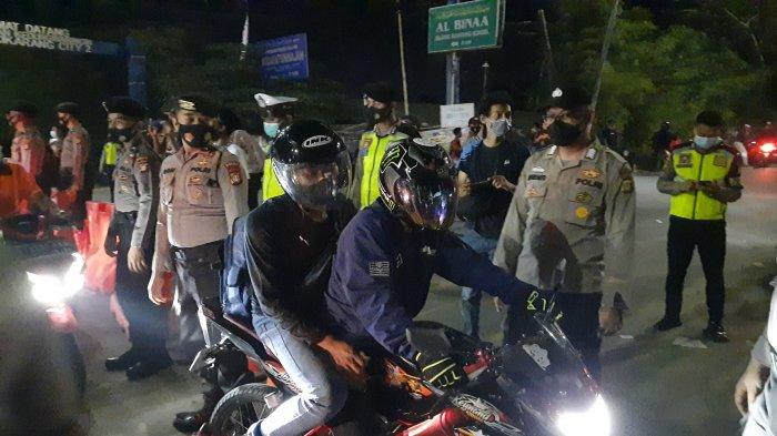 Penyekatan pemudik di Kedungwaringin Bekasi, Selasa (11/5/2021).