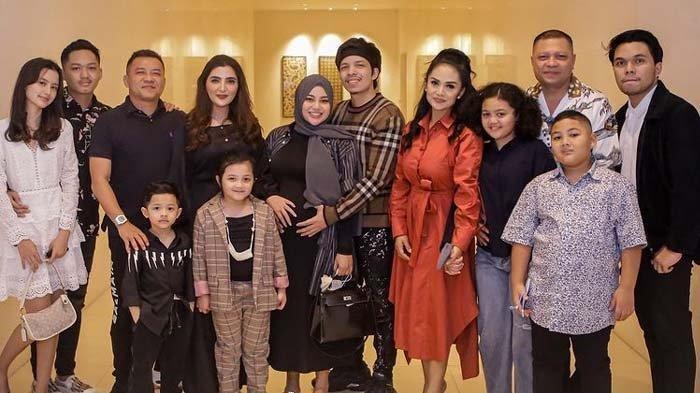 Pertemuan keluarga Raul Lemos Krisdayanti dan Anang Hermansyah Ashanty.