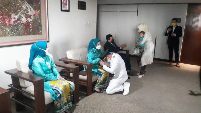 Pilar Saga Ichsan, Hotel Horison Ultima Ratu, Jalan K.H Abdul Hadi, Kecamatan Cipare, Kecamatan Serang, Kota Serang, Senin (26/4/2021).