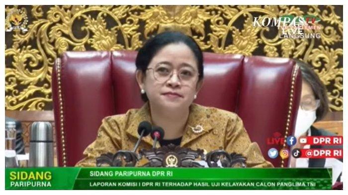 Ketua DPR RI, Puan Maharani mengabaikan interupsi dari anggotanya saat memimpin rapat pengesahan Panglima TNI, Senin (8/11/2021).