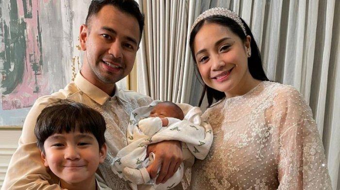 Raffi Ahmad mengungkap cara unik Nagita Slavina memberikan sindiran halus kepadanya.