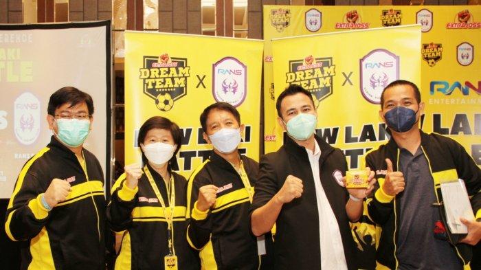 Tim besutan suplemen kesehatan Extrajoss dari PT Bintang Toedjoe yang bermaterikan pemain-pemain kelas 1 Indonesia ini bakal melawan Rans Cilegon FC, klub milik Raffi Ahmad.