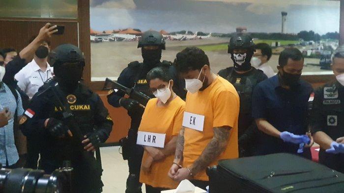 Seorang wanita berkewarganegaraan Meksiko (RLH) kedapatan membawa narkotika jenis sabu seberat tiga kilogram saat melintas di Bandara Soekarno-Hatta, Jumat (19/8/2022).