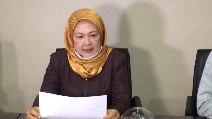 Rosmawaty, istri pertama Hotma Sitompul