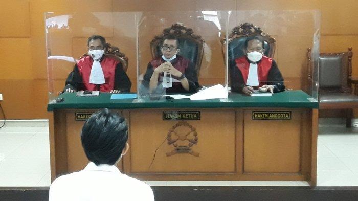 Selebgram Gaga Muhammad saat mengikuti sidang putusan di Pengadilan Negeri Jakarta Timur, Rabu (19/1/2022).