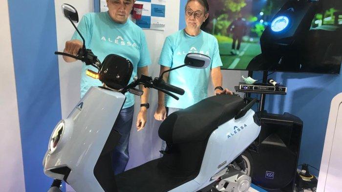 President Director & Founder PT Alessa Motors Nusantara, Dr. Ing Tindjaja Soetadji dan Handojo Sutjipto selaku Commissioner & Co-Founder PT Alessa Motor Nusantara
