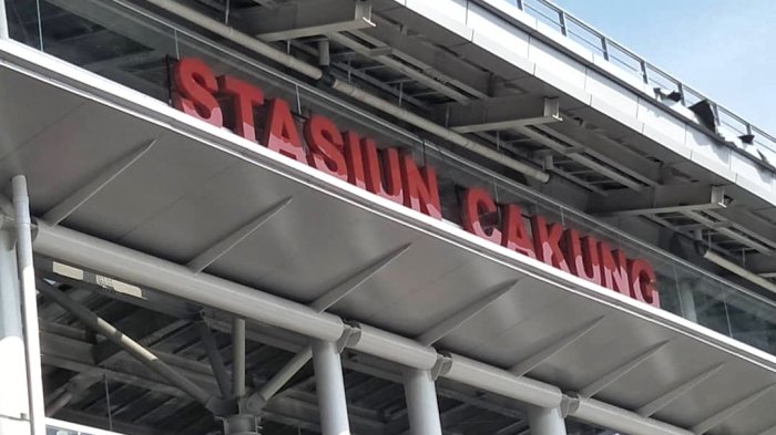 Suasana Stasiun Cakung, Jakarta Timur yang sudah selesai direnovasi, Senin (22/10/2018).