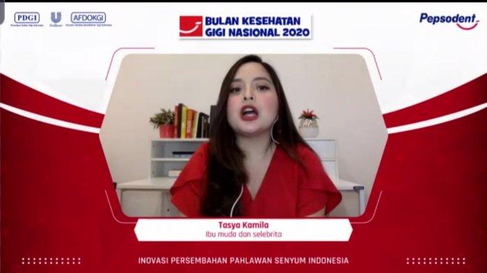 Tangkapan layar Tasya Kamila dalam konferensi pers Peringatan Bulan Kesehatan Gigi Nasional bersama Pepsodent, Kamis (12/11/20202). Tasya lebih memilih layanan kesehatan secara online saat pandemi Covid-19.