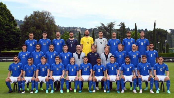 Foto tim para pemain Timnas Italia jelang jadwal Euro 2020 atau Piala Eropa 2020. Pasukan Roberto Mancini akan bersaing di Grup A Euro 2020 bersama dengan Turki, Swiss, dan Wales.