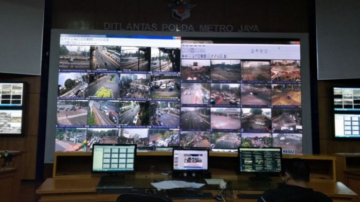 Ruang Traffic Management Center (TMC) Polda Metro Jaya. Foto diambil pada Rabu (6/6/2018).