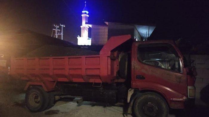 Truk yang diamankan di Mapolres Bone