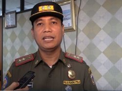 100 Anggota Satpol PP Jakarta Selatan Ikut Amankan Malam Tahun Baru 2021