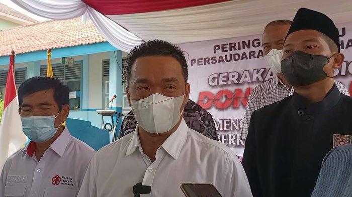 Wakil Gubernur DKI Jakarta Ahmad Riza Patria mengungkapkan jumlah pendonor darah di Ibukota berkurang drastis selama pandemi Covid-19.