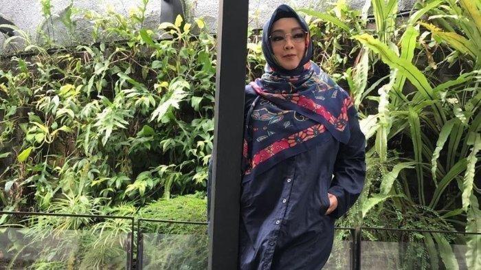 Rina Gunawan