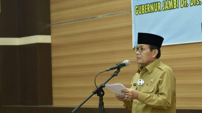 Gubernur Jambi DR Drs H Fachrori Umar