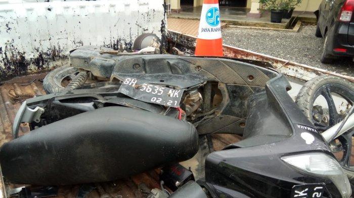 Kendaraan roda dua yang dikendarai korban atas nama Susilo Wati (32)
