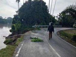 Pemprov Jambi Anggarkan Rp 9,7 Miliar untuk Perbaiki Jalan Longsor di Sumay Kabupaten Tebo