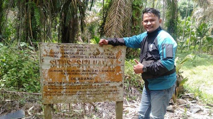 Lokasi situs Makam Siti Hawa di Desa Lambur Kecamatan Sabak Timur Kabupaten Tanjung Jabung Timur