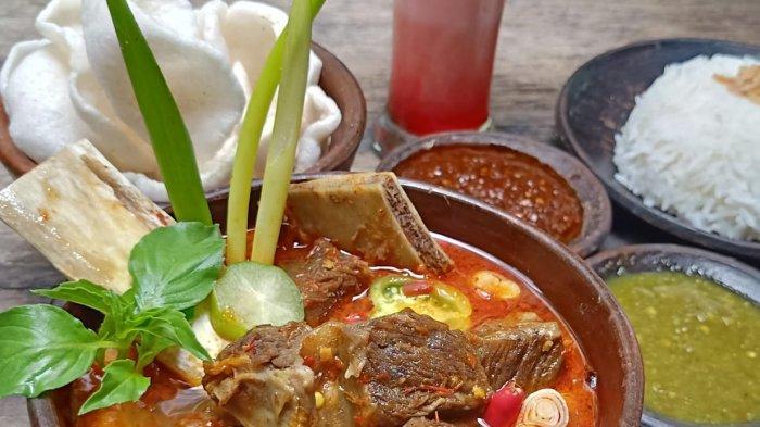Menu di Warung D’Jes Wong Cirebon (1)