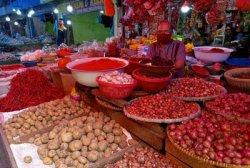 Harga Bawang Putih di Pasar Sungai Penuh Turun Drastis, Harga Cabai Justru Mengalami Kenaikan