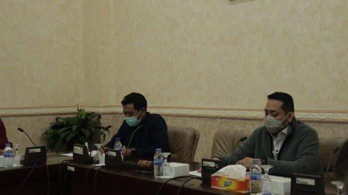 DPRD Jambi Rapat Bersama Satgas, Pinto: Masih Perlu Sosialisai Bahaya Covid-19 Kepada Masyarakat