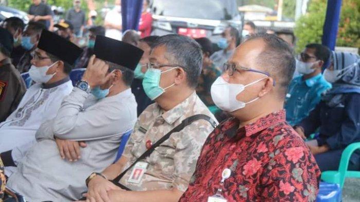 Pj. Gubernur Jambi Dr. Hari Nur Cahya Murni, M.Si yang diwakili oleh Sekretaris Daerah (Sekda) Provinsi Jambi H. Sudirman, SH, MH memberikan apresiasi penyerahan aset dari pemerintah Kabupaten Kerinci kepada Pemerintah Kota Sungai Penuh.