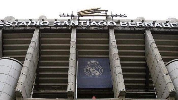 Real Madrid dikabarkan akan menggunakan stadion Di Stefano selama menunggu renovasi Santiago Bernabeu rampung.