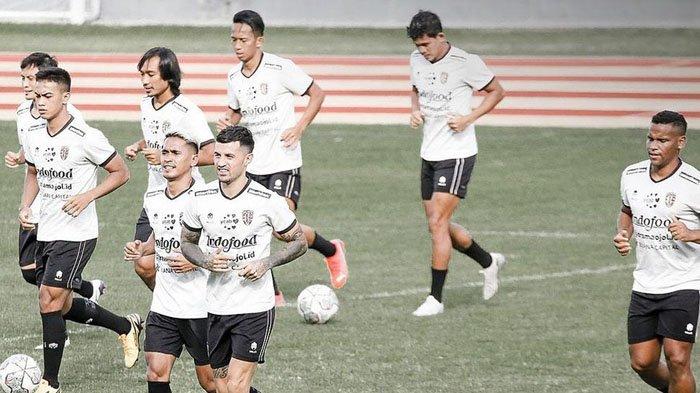 Skuad Laskar Tridatu --julukan Bali United-- menjalani latihan bersama