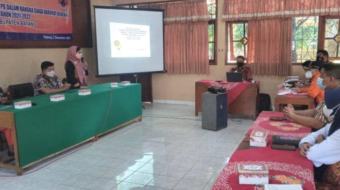 BPBD Batang menggelar Rakor Relawan Dalam Siaga Darurat Bencana, di Gedung Pramuka, Kabupaten Batang, (2/12/2021).