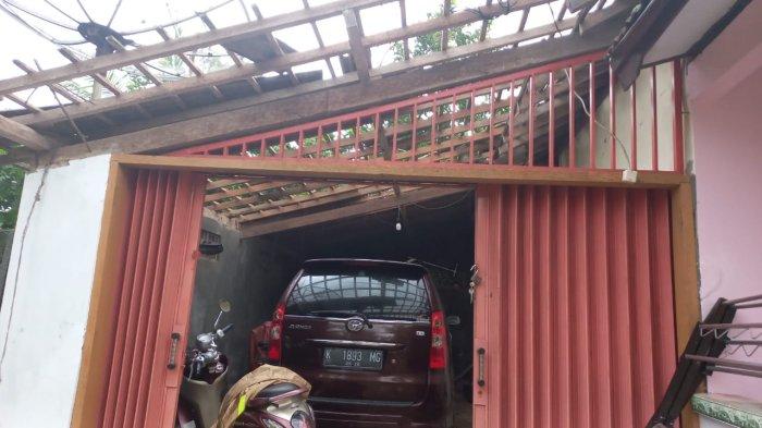 Foto dampak angin puting beliung di wilayah Kecamatan Tayu, Kabupaten Pati, Jawa Tengah, Rabu (30/11/2022).
