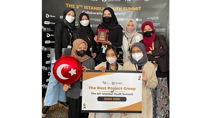Juara dua The Best Project Group pada kegiatan The 5th Istanbul Youth Summit 2022.