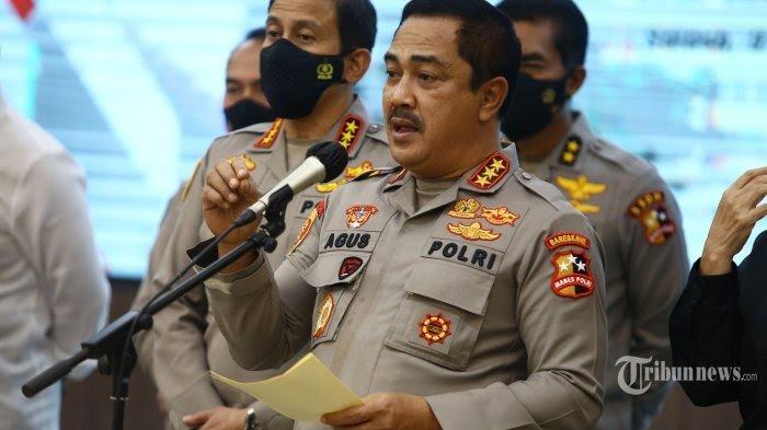Kabareskrim Komjen Agus Ardianto, memberikan keterangan kepada wartawan di Mabes Polri, Jakarta Selatan, Selasa (9/8/2022).