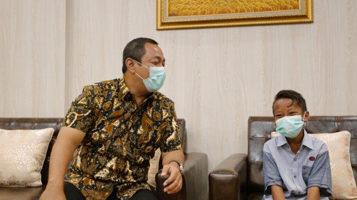 Kaka bertemu Walikota Semarang, Hendrar Prihadi di kantornya, Senin (29/3/2021).
