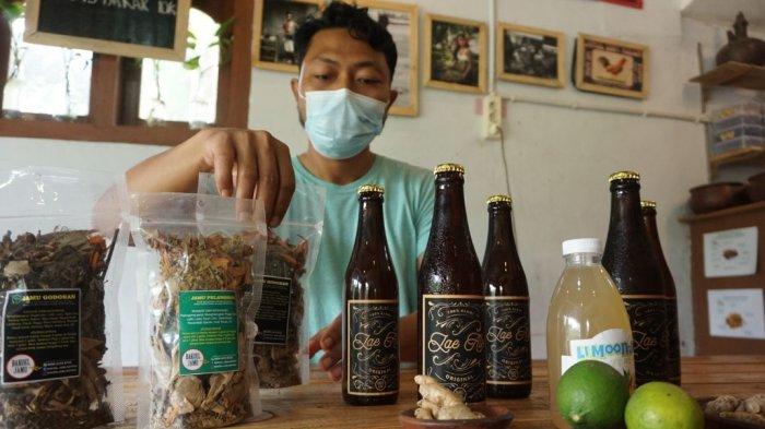 Kedai Bakoel Jamu di Batang