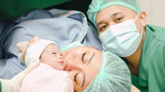 keponakan ayu tingting