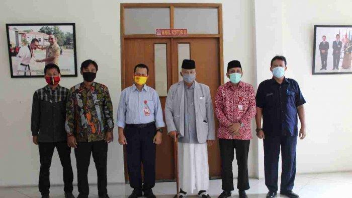 Kunjungan Dari Pengurus Ponpes Darul Ulum Sayung.