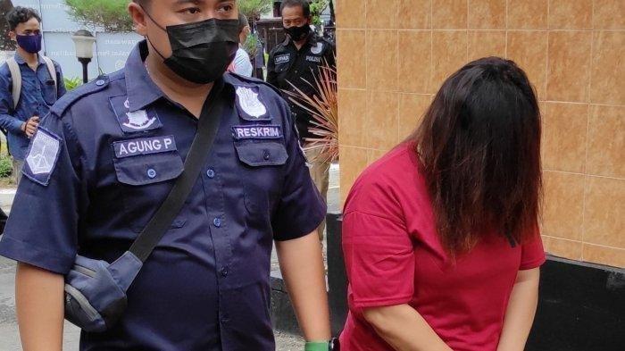 Muncikari prostitusi online di Blitar dicokok polisi.