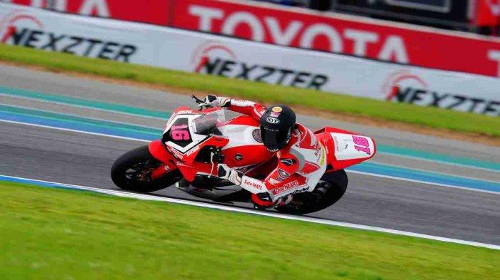 Pebalap Asia Road Racing Championship (ARRC) 2022 Kelas SS600 nomer 16, Irfan Ardiansyah.