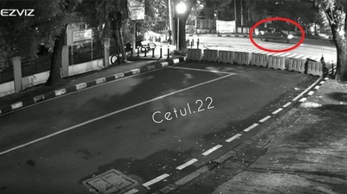 Pengemudi fortuner melepaskan tembakan dua kali ke udara di kompleks Pati Polri, Jakarta Selatan ( Istimewa/akun instagram @cetul.22)