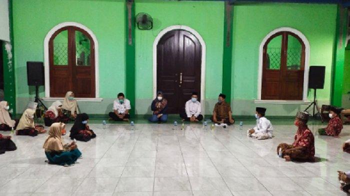 Pertamina Regional Jawa Bagian Tengah (JBT) melakukan kunjungan dan kegiatan doa bersama di tiga Panti Asuhan yang berada di Kota Semarang pada Jumat (2/3) dan Minggu (4/3).