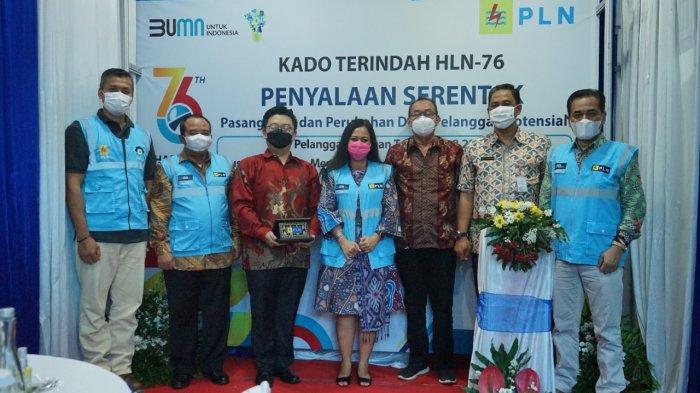 PLN meresmikan penyambungan listrik serentak kepada 17 pelanggan yang berada di Jawa Tengah dan DIY.