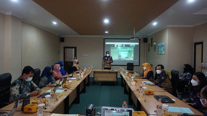 Prosesi penandatanganan MOU oleh UHB dan Sekolah Tinggi Farmasi Nusaputera (STIFERA) Semarang