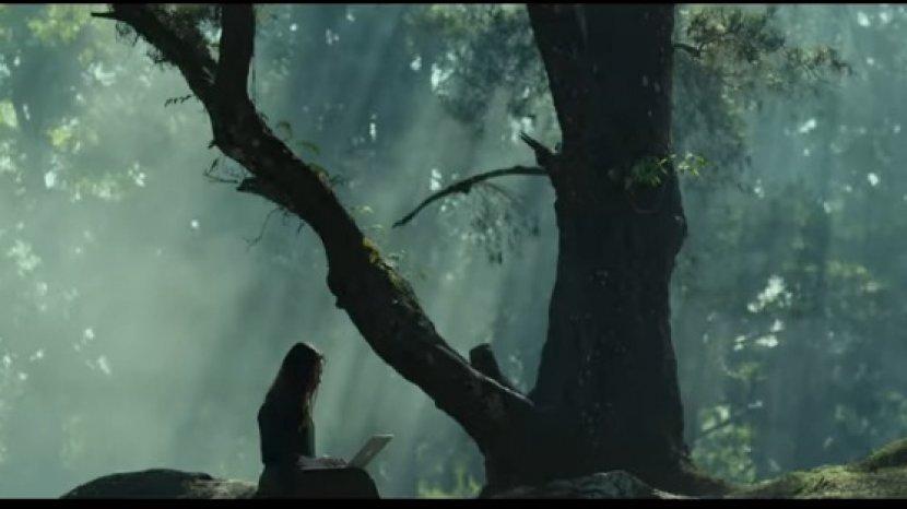 Sinopsis Danur 3 Sunyaruri Movievaganza Trans7 Pukul 22 00 Wib Menutup Mata Batin Prilly Latuconsina Tribun Jateng